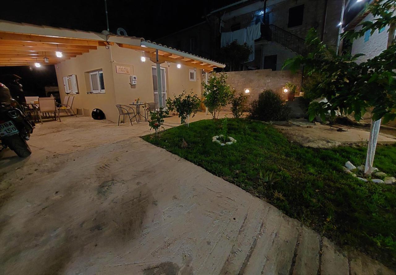 Guest House Tsanes Pinakokhorion Dış mekan fotoğraf